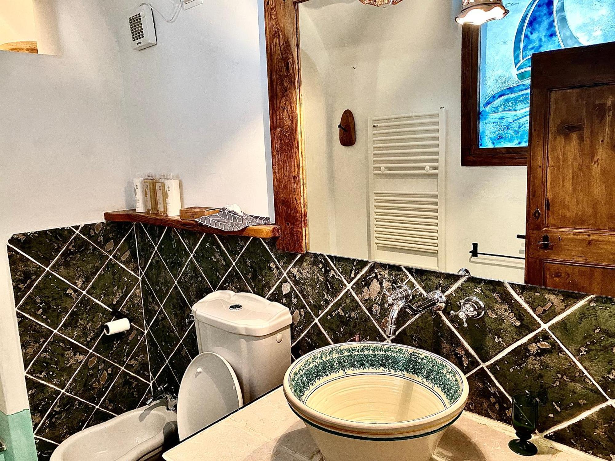 Casa Vacanze A Lea L'Ua Finale Ligure Bilik gambar